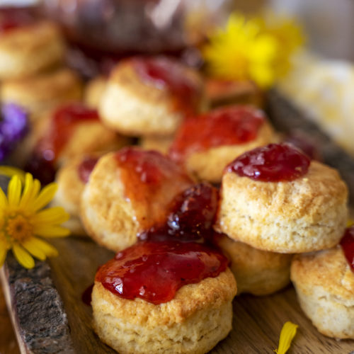 Idella’s Crisp Biscuits